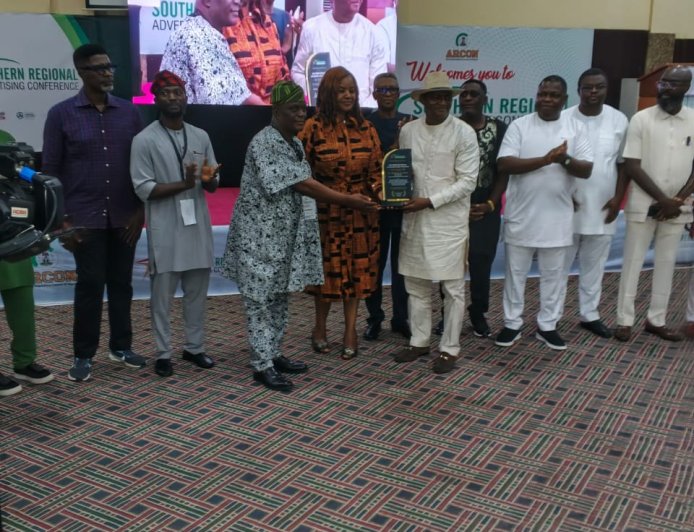 Advertising Practitioners Association (APA) present a leadership award to ARCON Director General